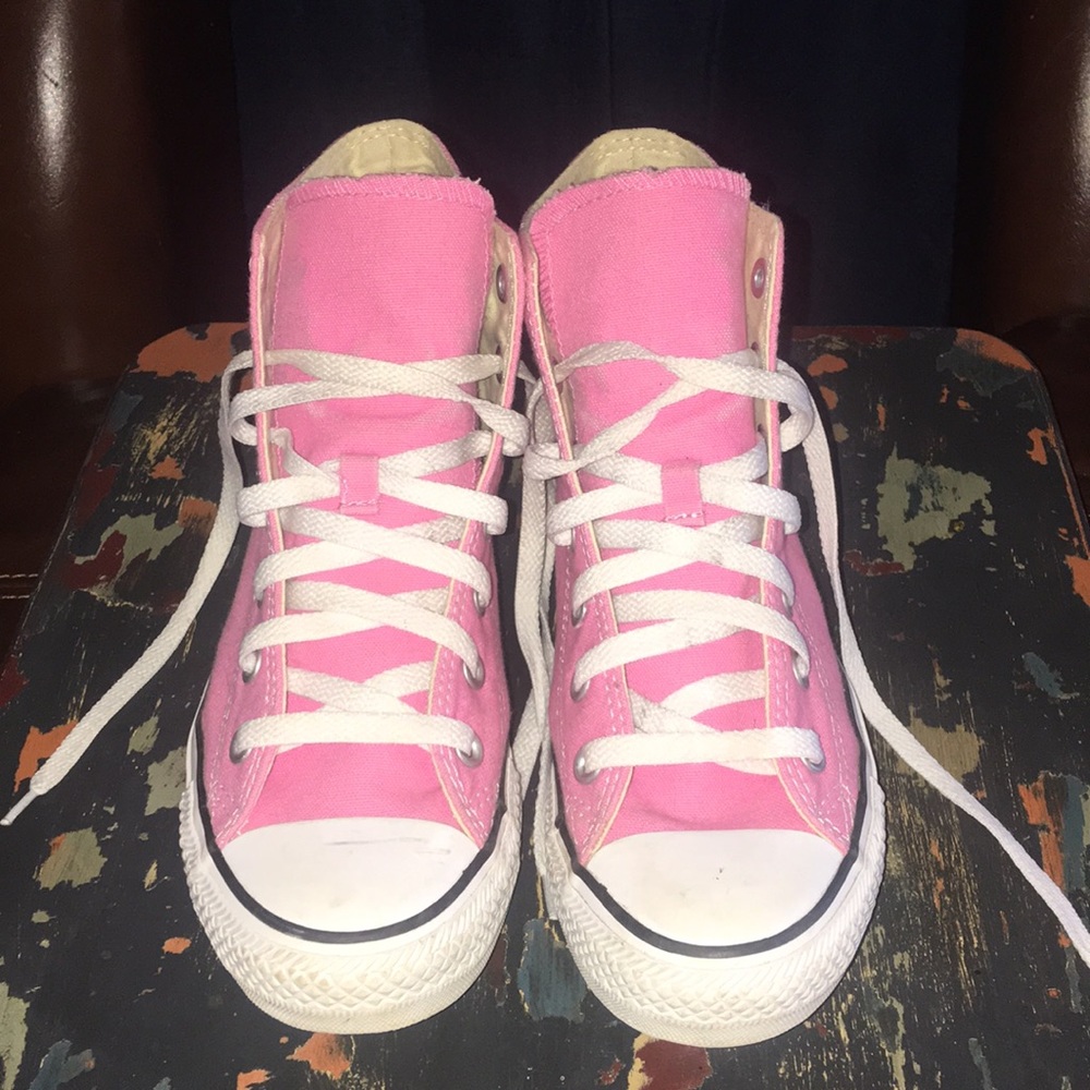 Pink high top converse